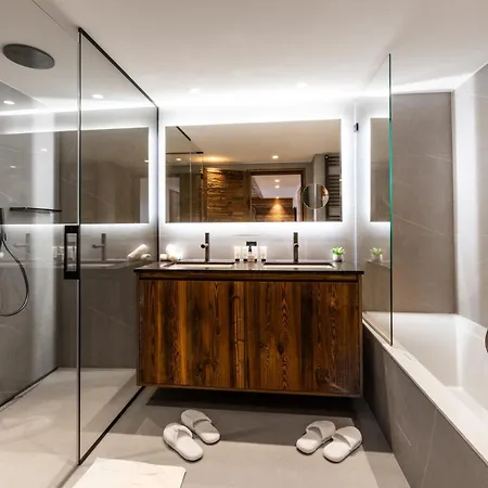 Silverstone By Alpine Apartahotel Val-dʼIsère