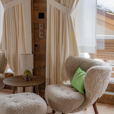 Apartahotel Silverstone By Alpine Val-dʼIsère